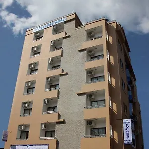 hotel-everest-nepal.hotels-kathmandu.com/