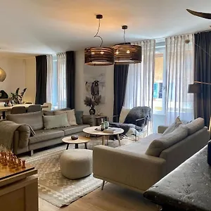https://chez-cline-hyper-centre-chamonix-mont-blanc.hotels-rhonealpes.com