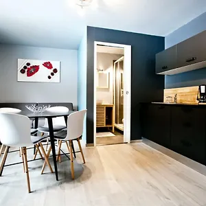 7285-route-du-chinaillon-appartement.hotels-rhonealpes.com/